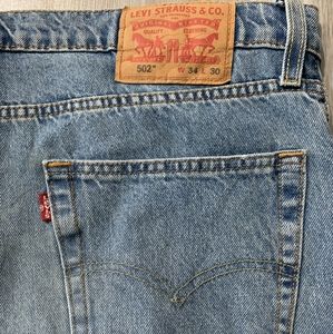 LEVI'S 502 34 x 30 BLUE JEANS